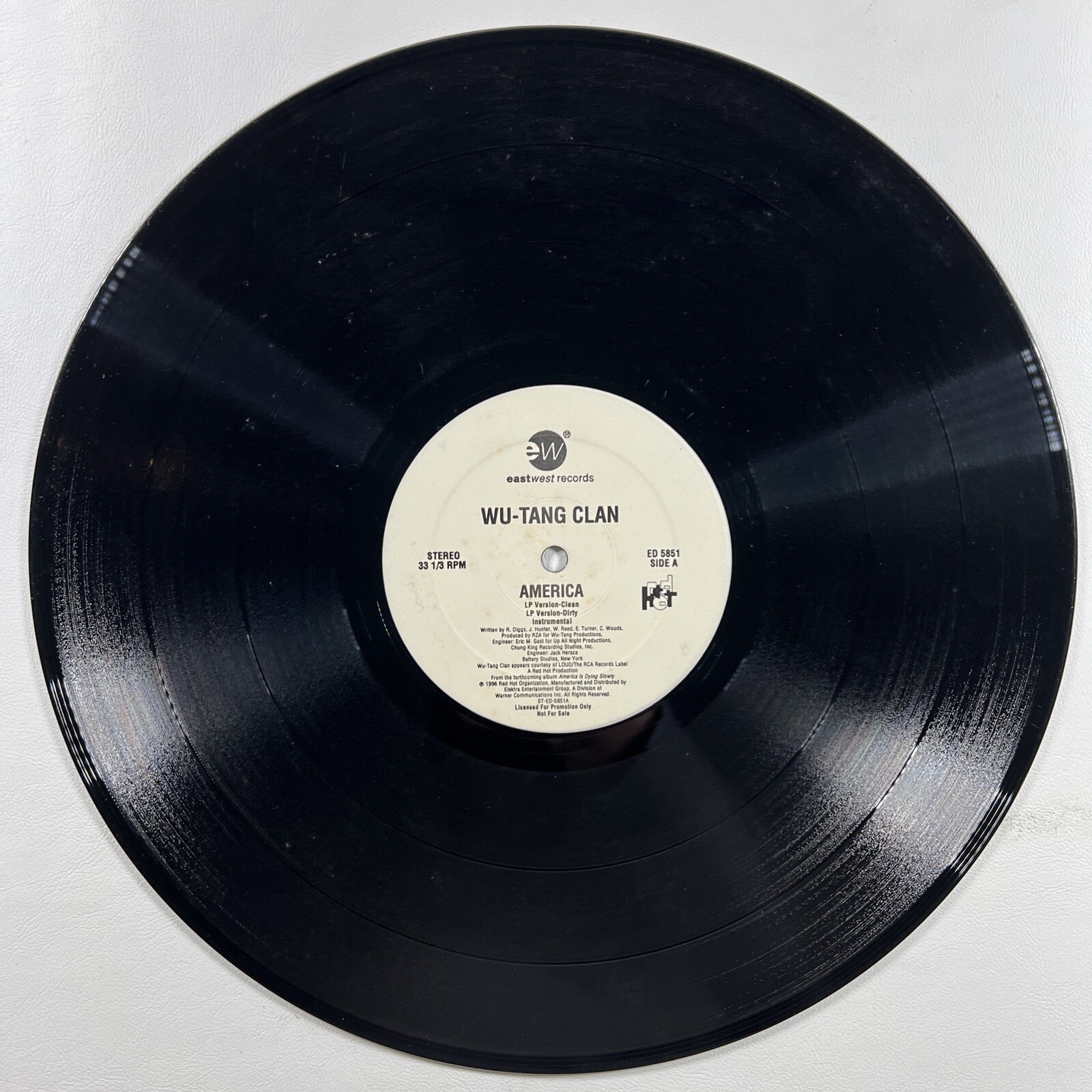 Wu-Tang Clan “America Is Dying Slowly” LP/ED5851 EastWest (VG) Promo 1996 - Image 4