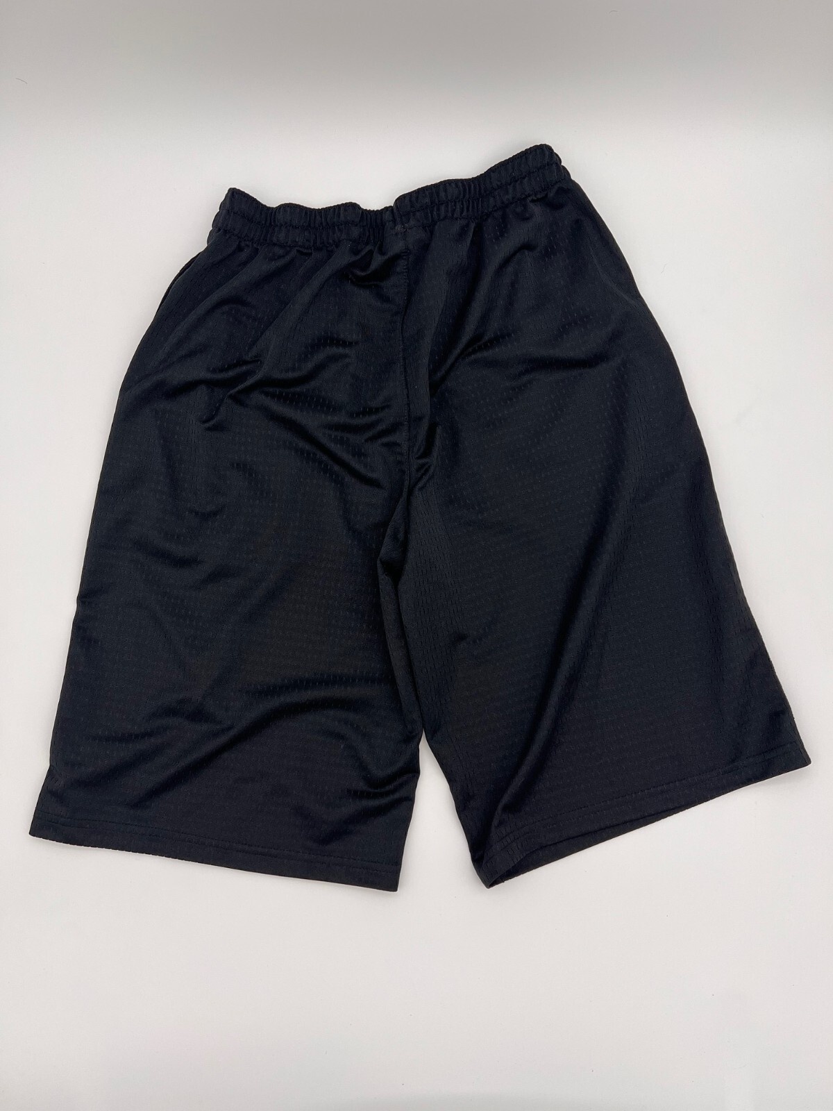 Michael Jordan Boys Mesh Shorts Size L 12-13 Black Athletic Basketball Shorts - Image 2
