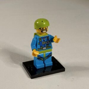 Lego Skydiver Minifigure Collectible Series 10 71001 Complete Base Excellent