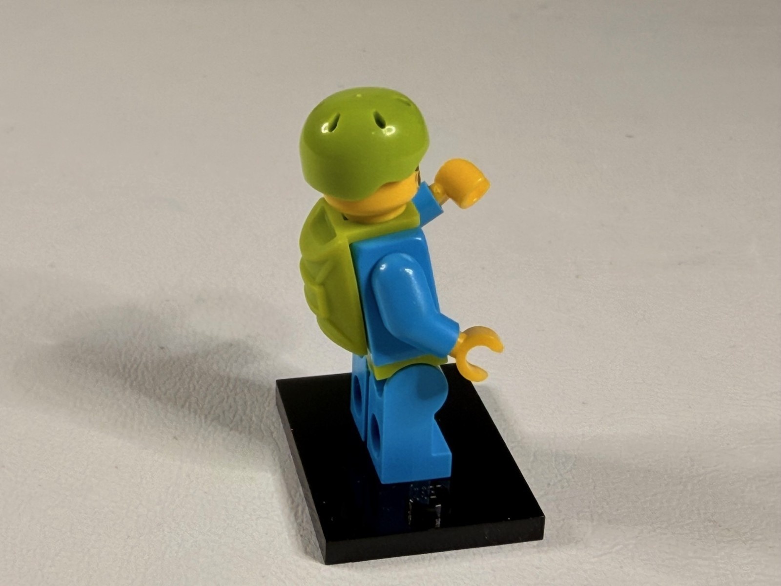 Lego Skydiver Minifigure Collectible Series 10 71001 Complete Base Excellent - Image 4