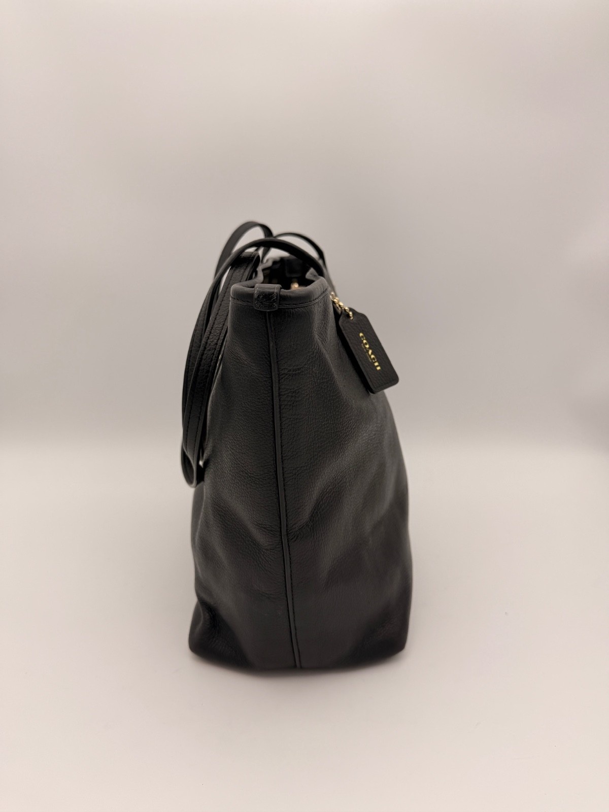 Coach Pebbled Leather Black Tote 2014/15 F1561 Very Good Condition - Image 4