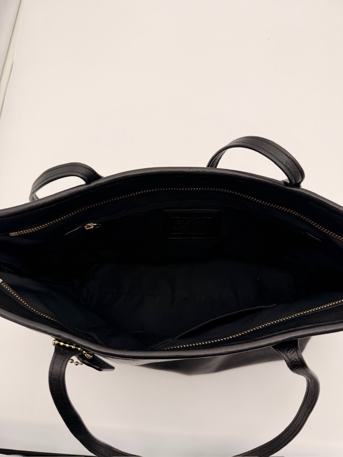 Coach Pebbled Leather Black Tote 2014/15 F1561 Very Good Condition - Image 5