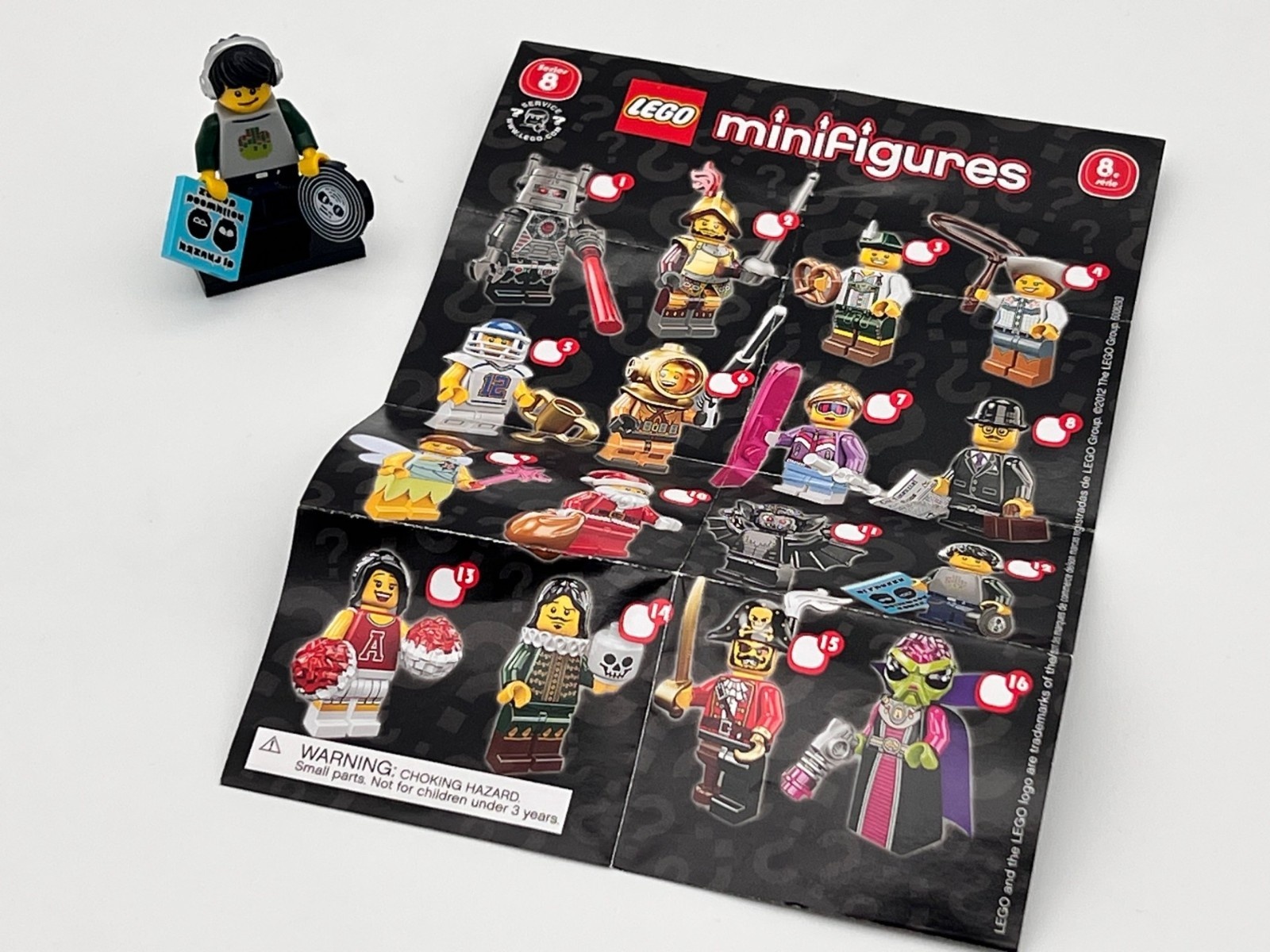 LEGO Minifigures DJ Complete 8833 Series 8 2012 Excellent with Insert - Image 5