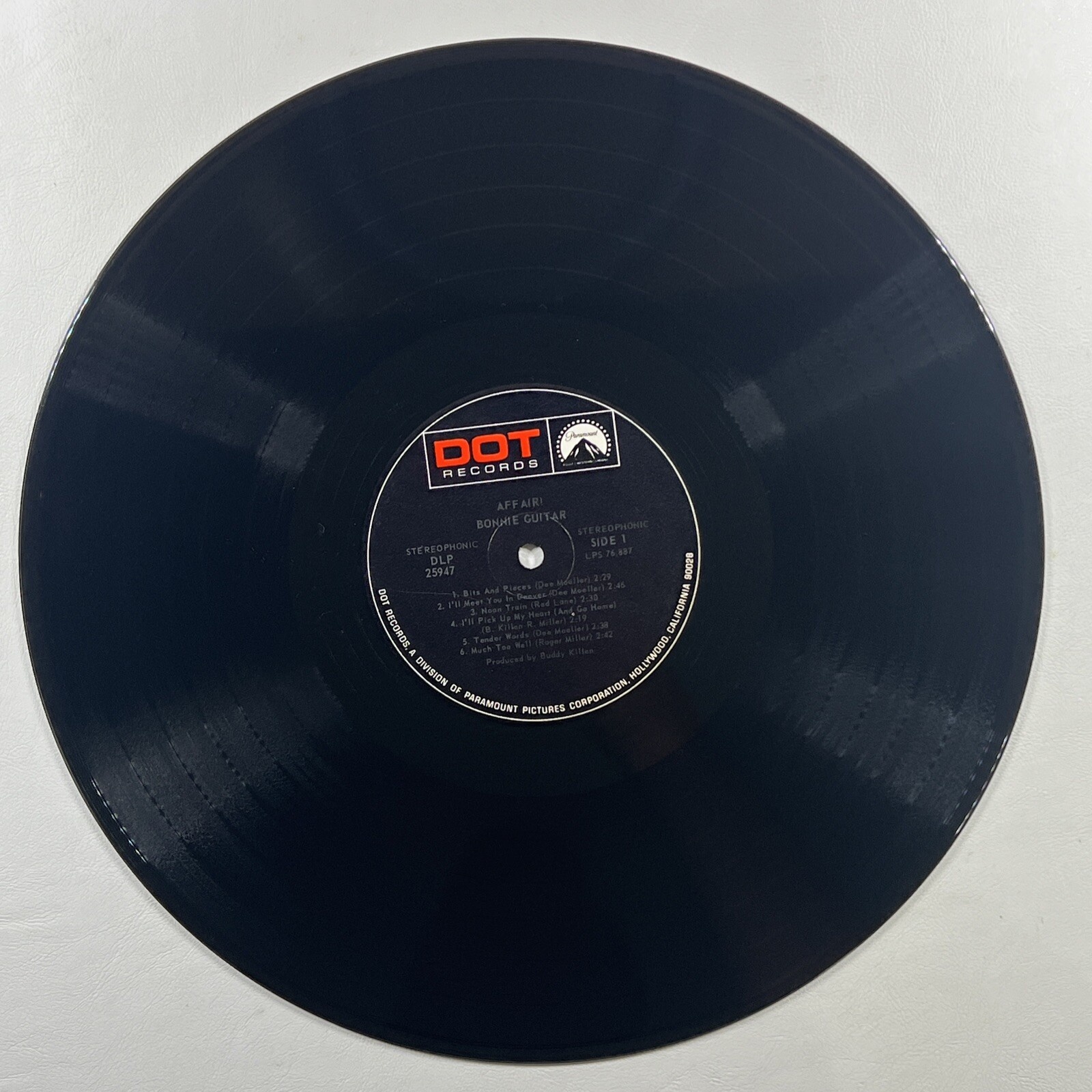 Bonnie Guitar “Affair!” LP/Dot Records DLP 25947 (EX) 1969 Shrinkwrap - Image 5