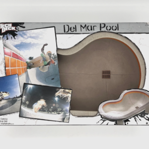 Tech Deck Del Mar Pool Fingerboard Skate Park Bowl Playset 2009 in box