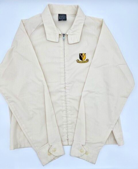 Vintage Vanderbilt Univ. Windbreaker Jacket (Medium) Cream w/Embroidered Logo - Image 5