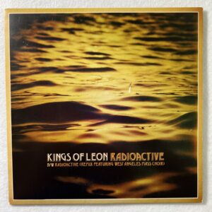 KINGS OF LEON “Radioactive” w/ RARE REMIX 2010 USA LIMITED PROMO 7” VINYL 45 (EX