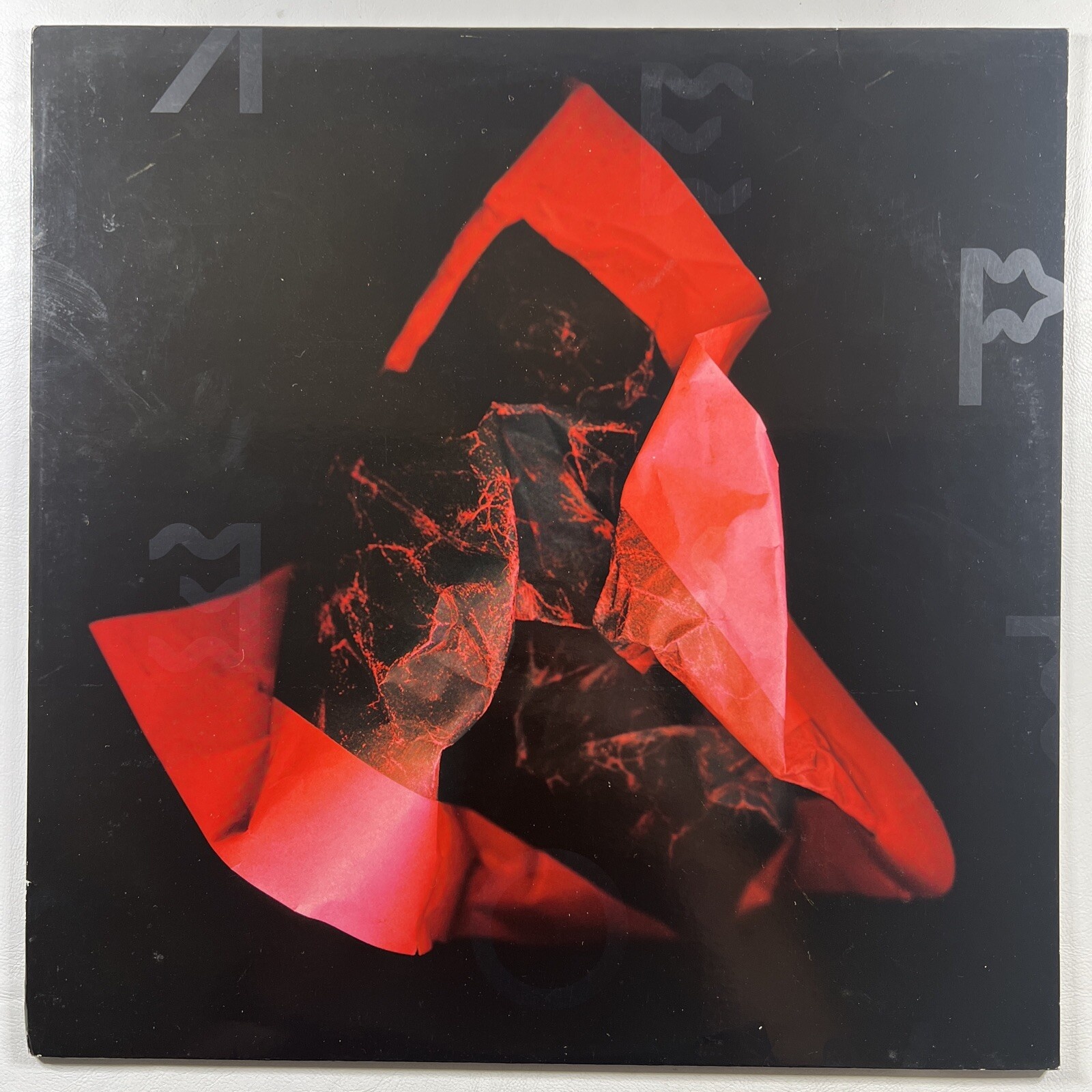 The Hundred In The Hands “Keep It Low” Single 12”/Warp Records (EX) UK 2012