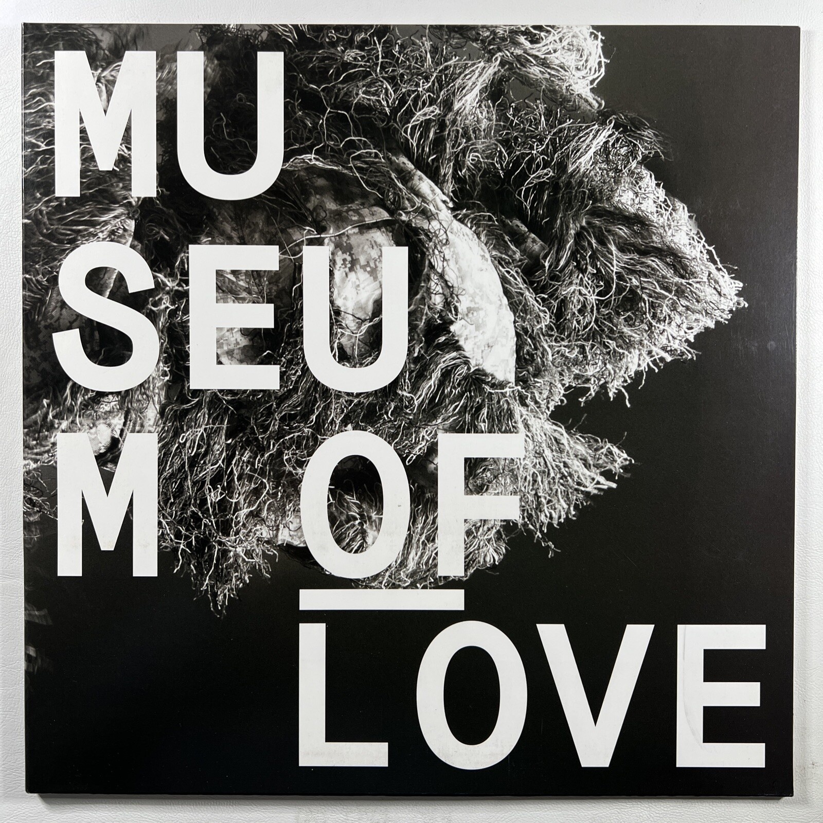 Museum of Love “Museum of Love” LP/DFA2422 (EX) Red, Gatefold, Digital Download