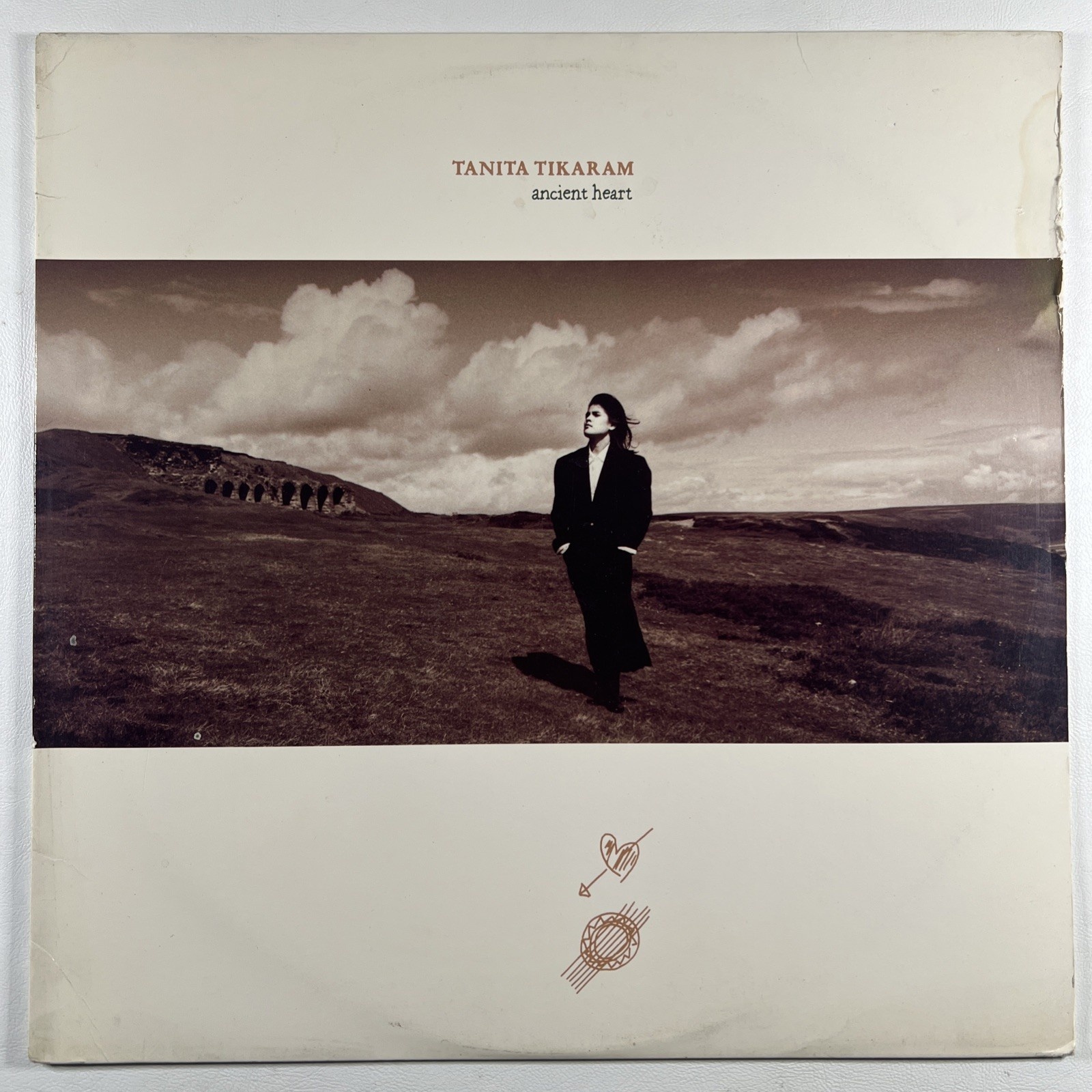 Tanita Tikaram “Ancient Heart” LP/Reprise Records 9258391 (VG+) 1988 UK