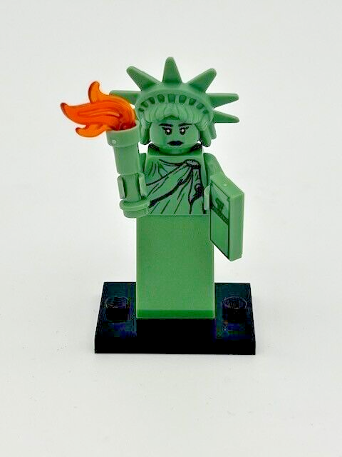 Lego Minifigure Lady Liberty Series 6 Complete w/Stand and Accessories