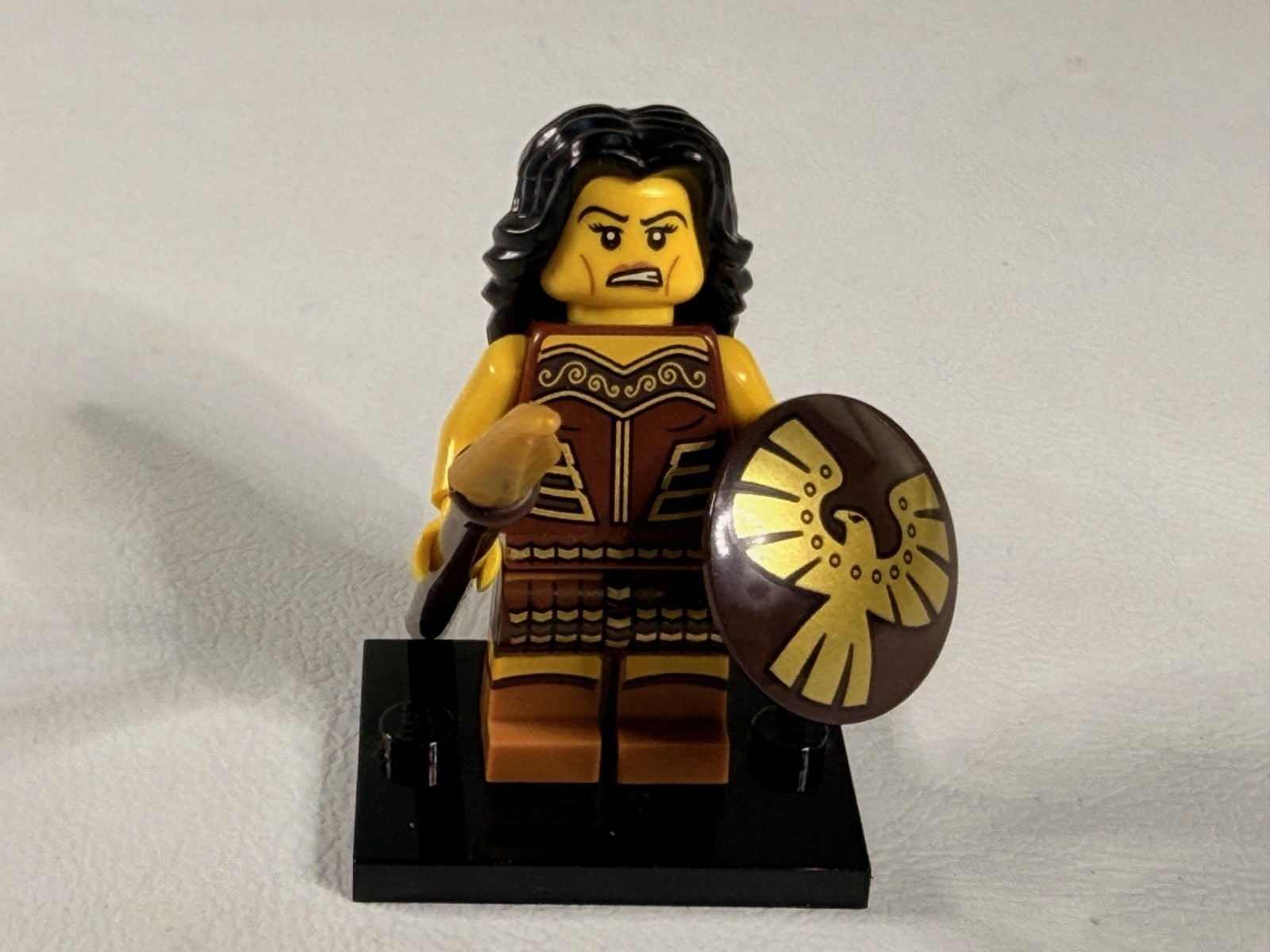LEGO Minifigure Series 10 Warrior Woman 71001-4 Complete Excellent Condition