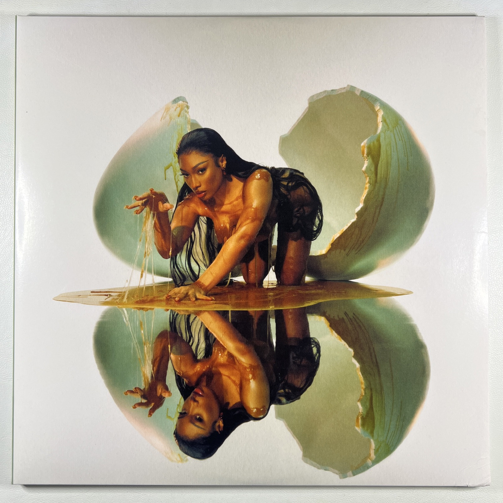 Megan Thee Stallion “Megan” 2LP/Hot Girl Prod (NM) 2024 Ltd. Ed. Coke Clear Gate