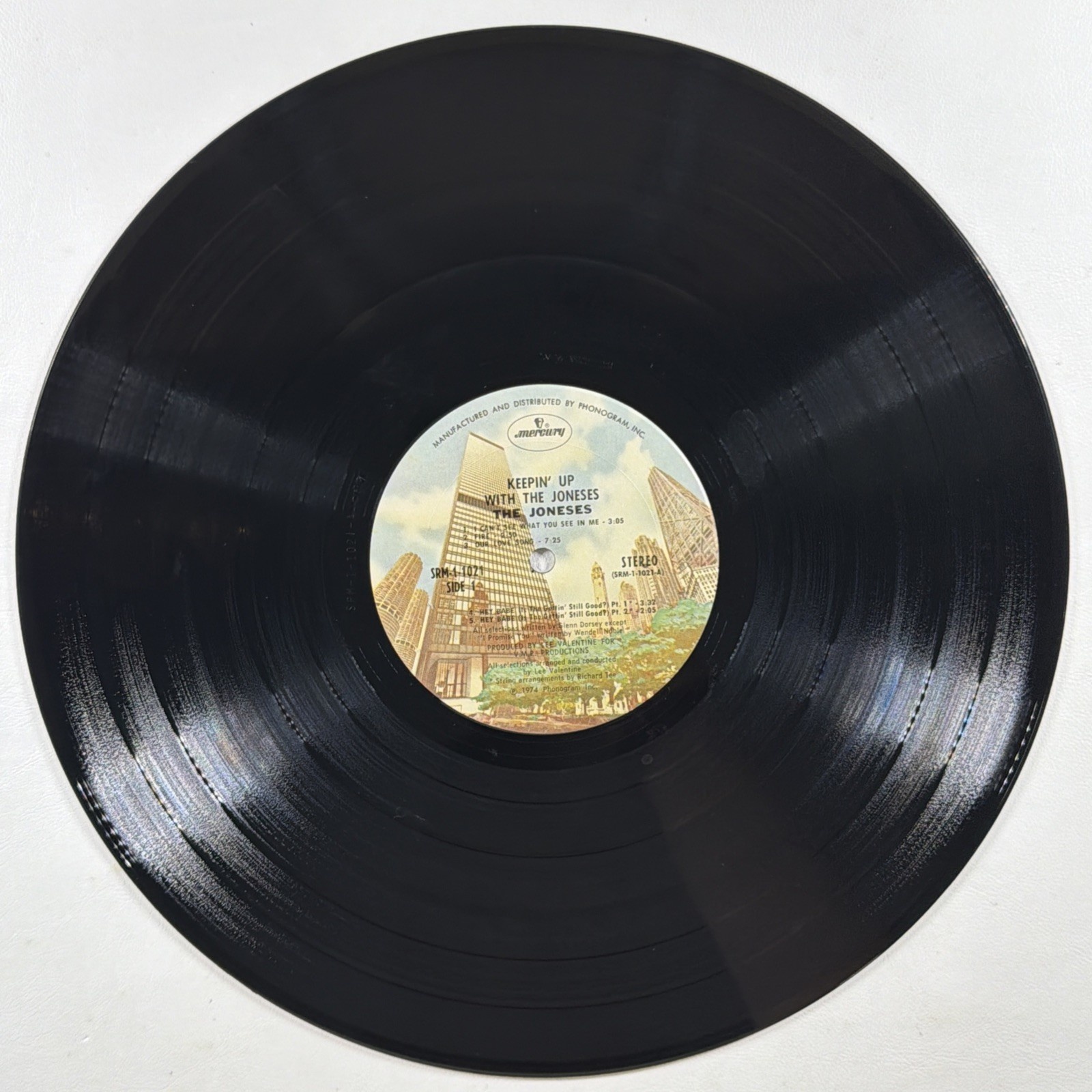 The Joneses - Keepin' Up With the Joneses LP Mercury SRM-1-1021 VG+ 1974 - Image 4