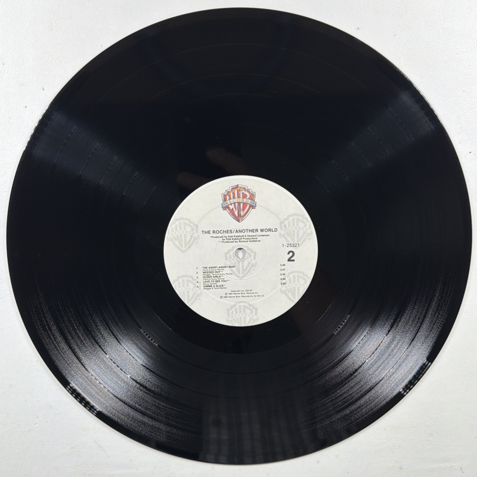The Roches - Another World LP Warner Bros. 1-25321 EX 1985 Maggie Suzzy Terre - Image 5