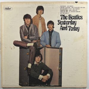 Beatles - Yesterday And Today - LP Capitol Records ST-2553 VG 1966 Day Tripper