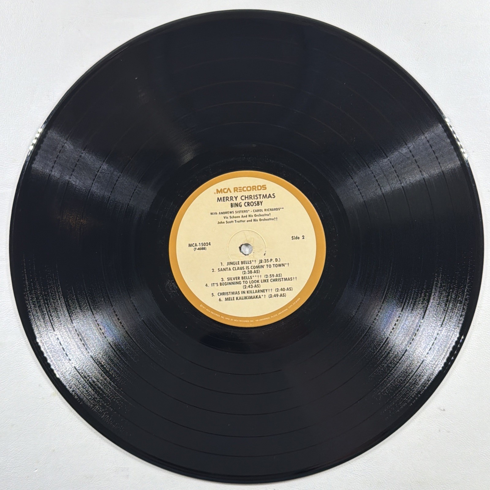 Bing Crosby - Merry Christmas LP MCA-15024 VG+ Reissue Silent Night - Image 4