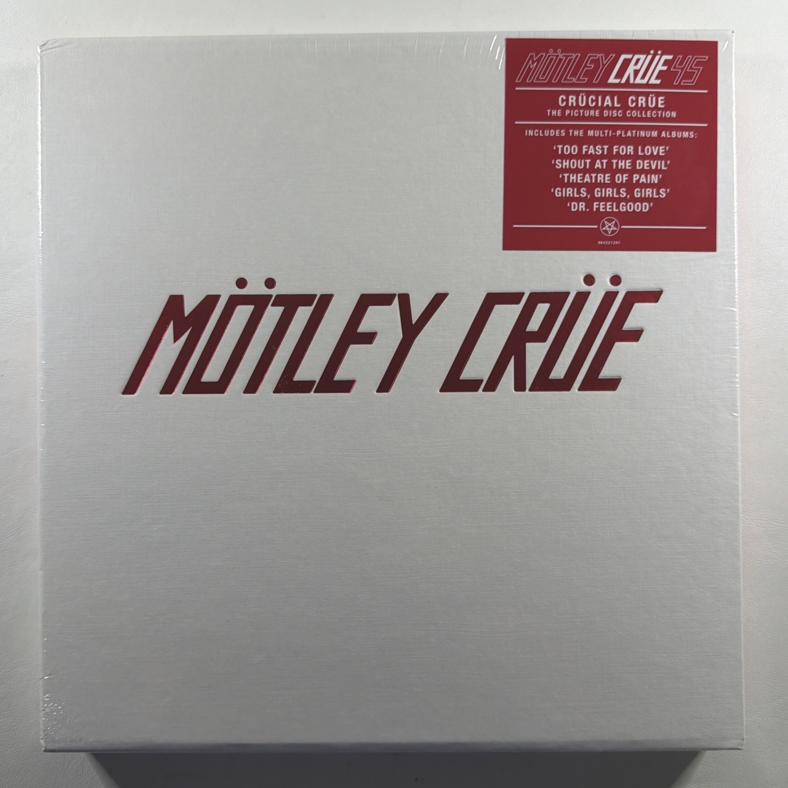 Motley Crue - Crucial Crue 45th Anniv. Ed 5LP Picture Disc Box Set 2026 Sealed