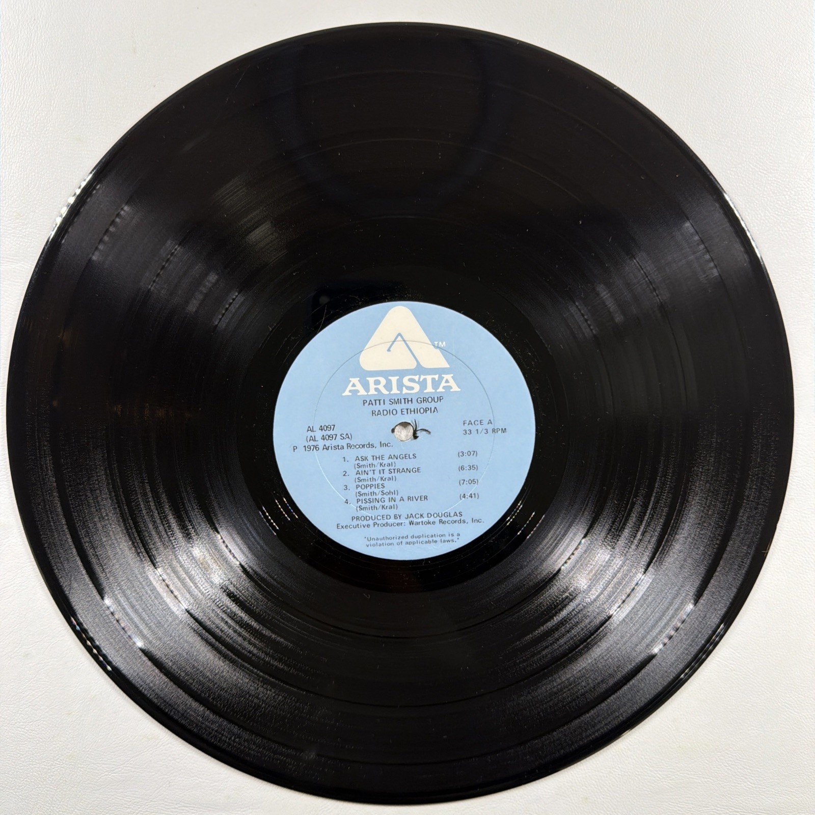 Patti Smith Group - Radio Ethiopia LP Arista Records AL 4097 EX 1976 - Image 4