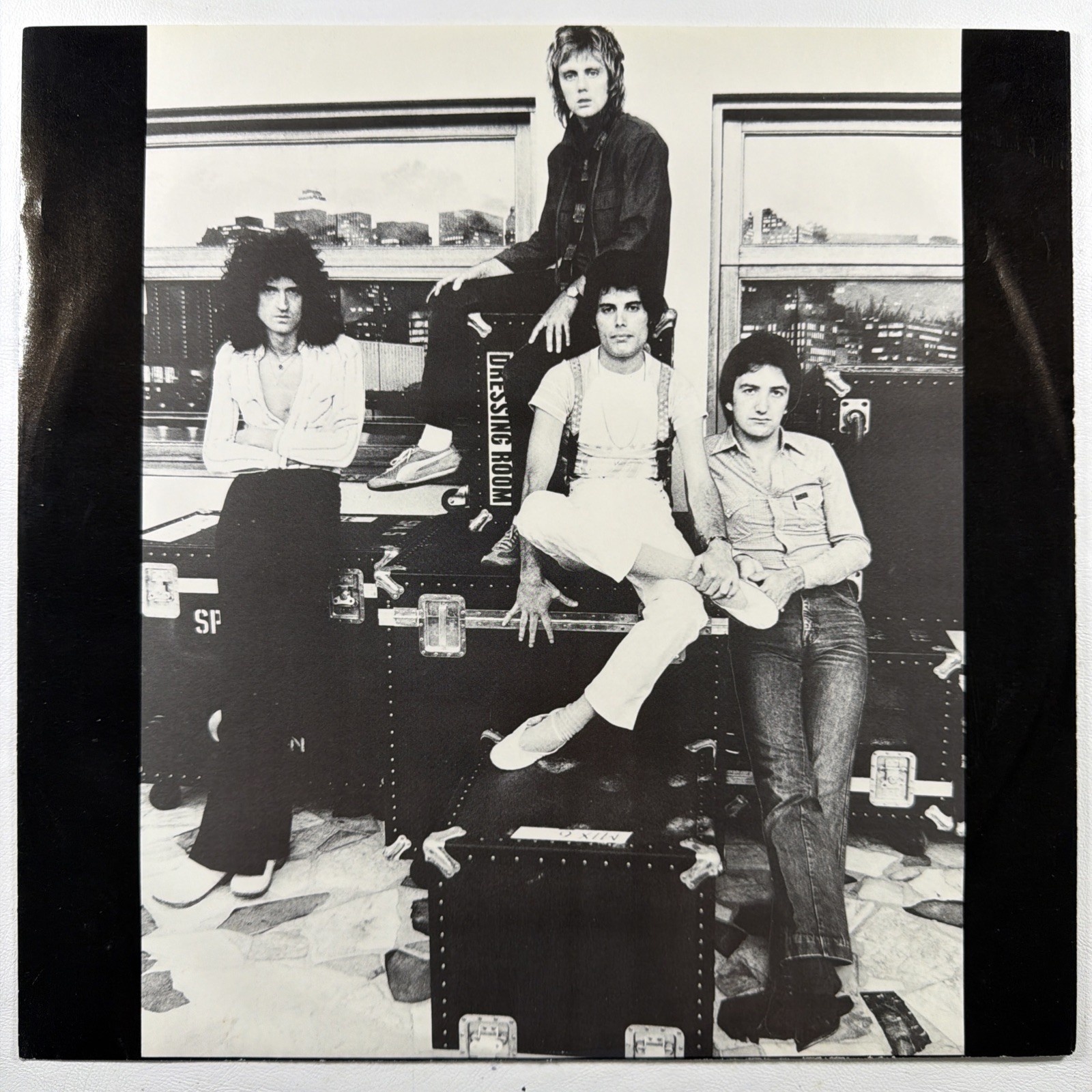 Queen - Jazz LP Elektra Records 6E-170 NM 1978 Gatefold Fat Bottom Girls - Image 5